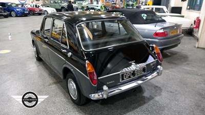 Lot 282 - 1972 WOLSELEY 1300