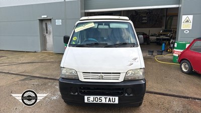 Lot 432 - 2005 SUZUKI CARRY