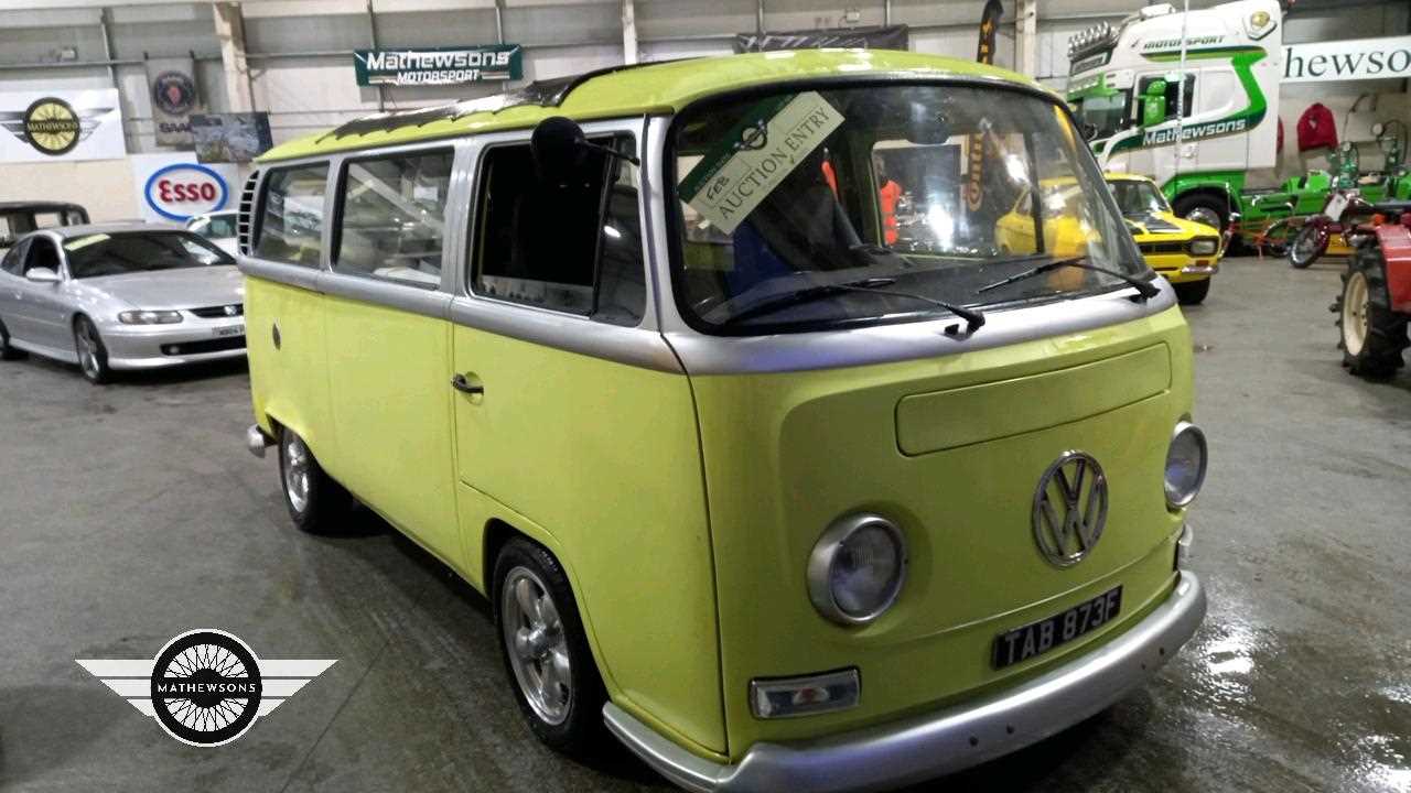 Xe Mô Hình VOLKSWAGEN Type 2 Campmobile 1968 GREENLIGHT Tỉ Lệ 1:64 - Foto 7