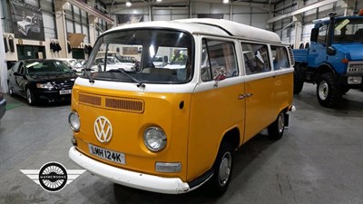 Lot 356 - 1492 VOLKSWAGEN T2 TRANSPORTER VAN