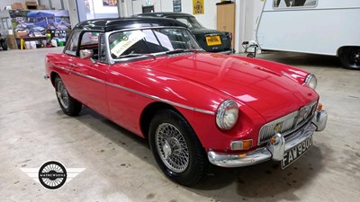 Lot 628 - 1966 MG B ROADSTER