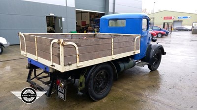 Lot 622 - 1948 MORRIS COMMERCIAL