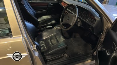 Lot 624 - 1985 MERCEDES 190E AUTO