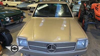 Lot 624 - 1985 MERCEDES 190E AUTO