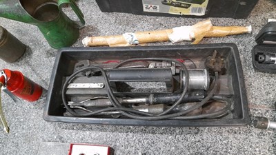 Lot 647 - TOOL BOX WITH TOOLS , OIL CAN + MAKITA DRILL