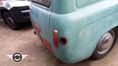 Lot 644 - COMMER COB VAN