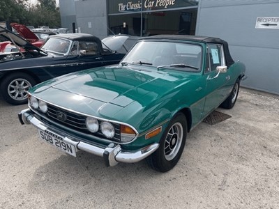 Lot 123 - 1974 TRIUMPH STAG