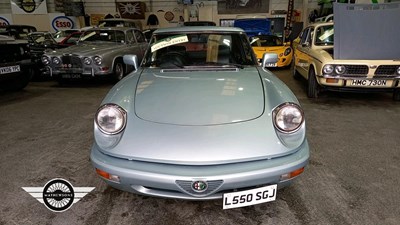 Lot 720 - 1993 ALFA ROMEO SPIDER 2.0