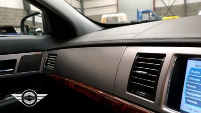 Lot 828 - 2008 JAGUAR XF LUXURY D V6 A