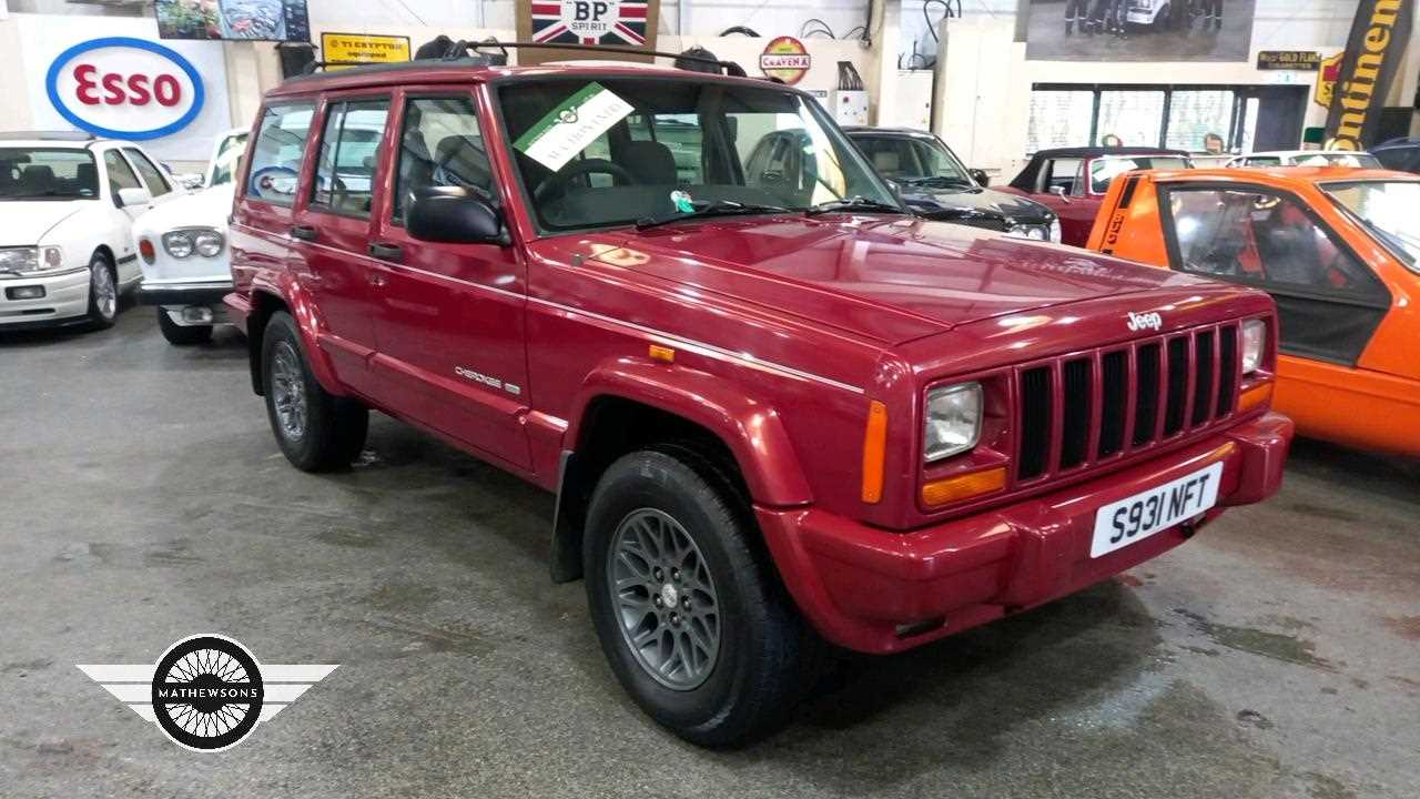 Lot 744 - 1999 JEEP CHEROKEE LIMITED A