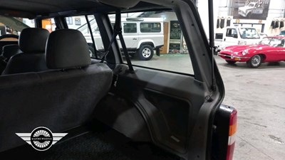 Lot 744 - 1999 JEEP CHEROKEE LIMITED A