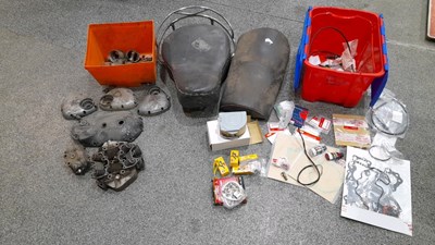 Lot 583 - TRIUMPH / HONDA FOUR HUNDRED FOUR SPARE PARTS