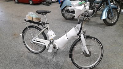 Lot 77 - BENELLI CLASSICA LITE ELECTRIC BIKE