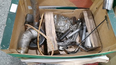 Lot 831 - 6 X BOXES OF CAR RELATED MEMORABILIA