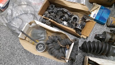 Lot 831 - 6 X BOXES OF CAR RELATED MEMORABILIA