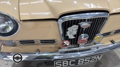 Lot 188 - 1974 WOLSELEY SIX