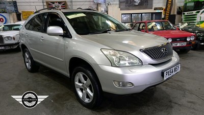 Lot 676 - 2004 LEXUS RX300 SE AUTO