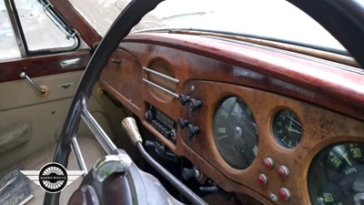 Lot 512 - 1946 ARMSTRONG SIDDELEY