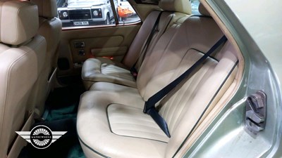 Lot 880 - 1982 ROLLS ROYCE