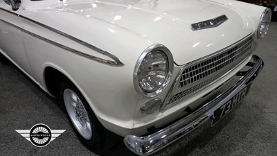 Lot 566 - 1964 FORD CORTINA SUPER