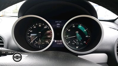 Lot 238 - 2006 MERCEDES SLK 350 AUTO