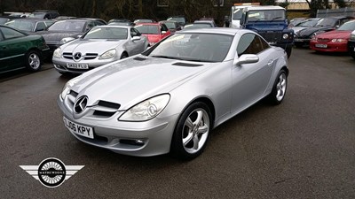 Lot 238 - 2006 MERCEDES SLK 350 AUTO