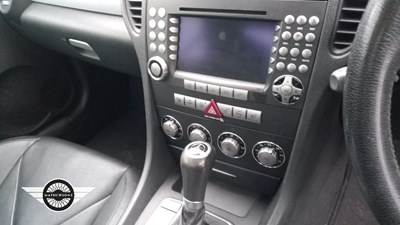 Lot 238 - 2006 MERCEDES SLK 350 AUTO