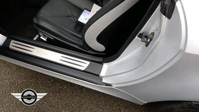 Lot 238 - 2006 MERCEDES SLK 350 AUTO