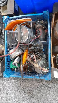 Lot 593 - 6 BOXES OF AUTOMOBILE ELECTRIC + DISTRIBUTOR PARTS