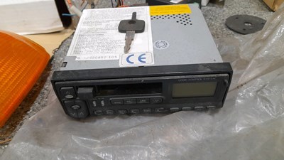 Lot 575 - VARIOUS OLD FORD PARTS + AUTOJUMBLE PARTS