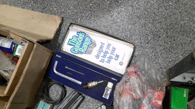 Lot 889 - BOXES OF CAR PARTS