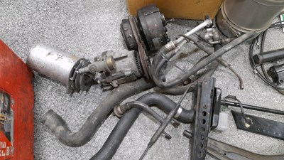 Lot 889 - BOXES OF CAR PARTS