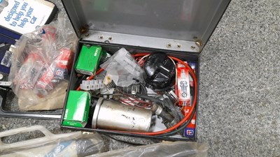 Lot 889 - BOXES OF CAR PARTS