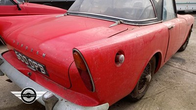 Lot 402 - 1960 SUNBEAM ALPINE