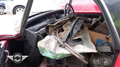 Lot 402 - 1960 SUNBEAM ALPINE