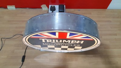 Lot 672 - TRIUMPH LIGHT UP SIGN 17" X 12"