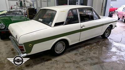 Lot 124 - 1970 FORD CORTINA TWIN CAM