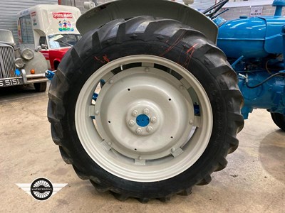 Lot 98 - 1964 FORDSON SUPER MAJOR