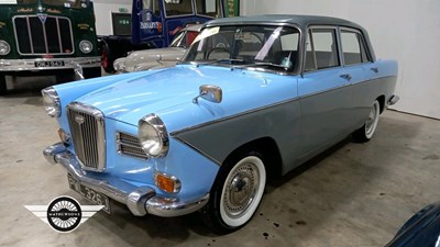 Lot 50 - 1970 WOLSELEY 16/60