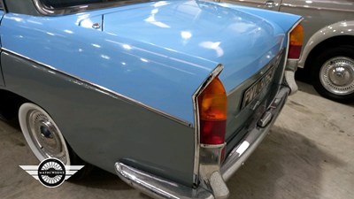 Lot 50 - 1970 WOLSELEY 16/60