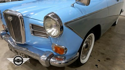 Lot 50 - 1970 WOLSELEY 16/60