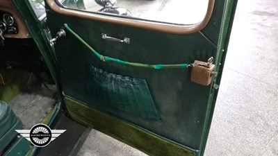 Lot 210 - 1937 AUSTIN