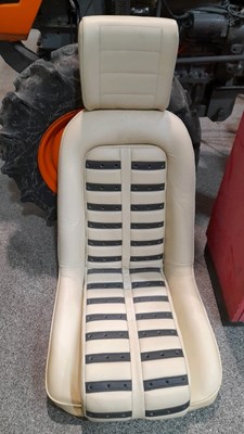 Lot 439 - LOTUS LEATHER CAR SEAT NEW OLD STOCK