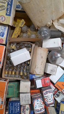 Lot 807 - 3 BOXES OF OLD STYLE CAR BULBS