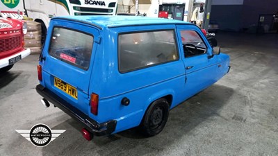 Lot 82 - 1996 RELIANT RIALTO ESTATE