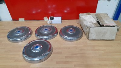 Lot 517 - NEW OLD STOCK FORD ESCORT HUB CAPS