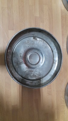 Lot 517 - NEW OLD STOCK FORD ESCORT HUB CAPS