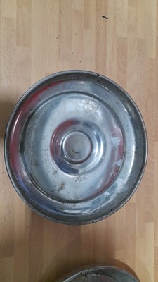 Lot 517 - NEW OLD STOCK FORD ESCORT HUB CAPS