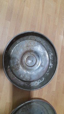 Lot 517 - NEW OLD STOCK FORD ESCORT HUB CAPS