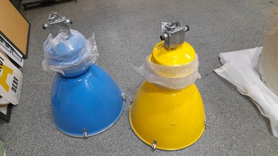 Lot 423 - 2 X LARGE INDUSTRIAL LIGHTS 30"X 21"